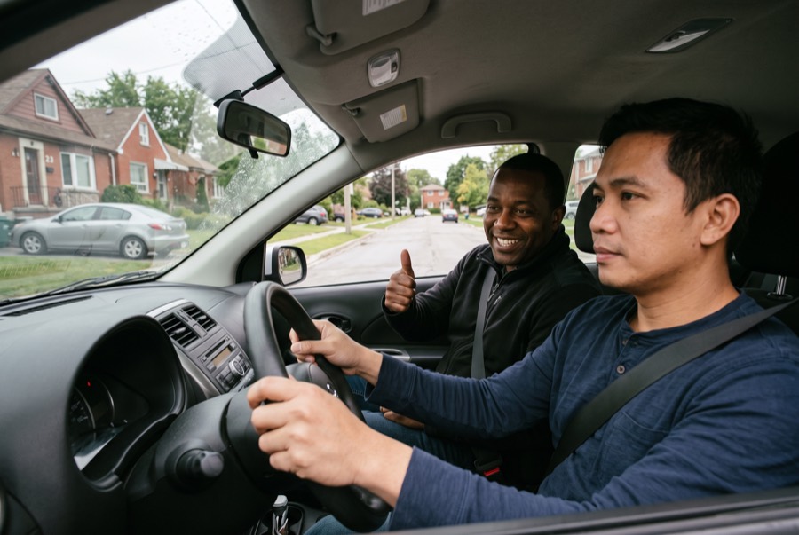 How to Convert a Philippine Driving Licence in Ontario